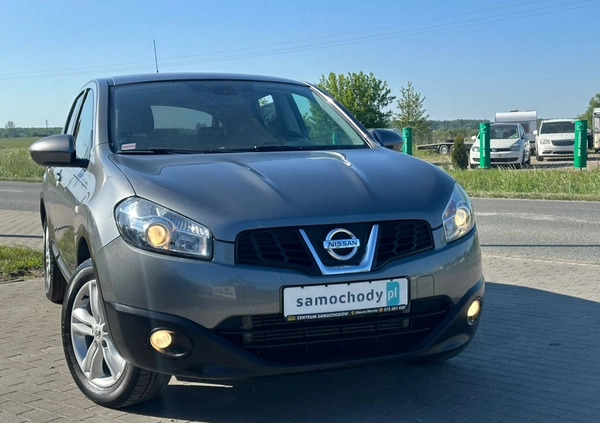 Nissan Qashqai cena 34800 przebieg: 203000, rok produkcji 2011 z Sławno małe 92